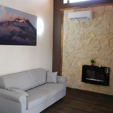 Etna Hills Scalilli 4* Paterno (Sicily)